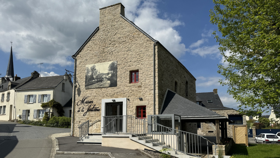 Maison des associations - NOYAL-MUZILLAC (56) Maison des associations - NOYAL-MUZILLAC (56)