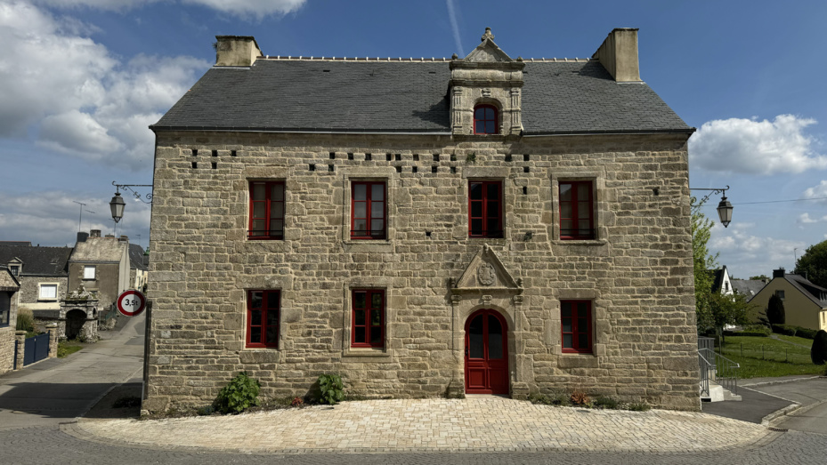 Maison des associations - NOYAL-MUZILLAC (56) Maison des associations - NOYAL-MUZILLAC (56)